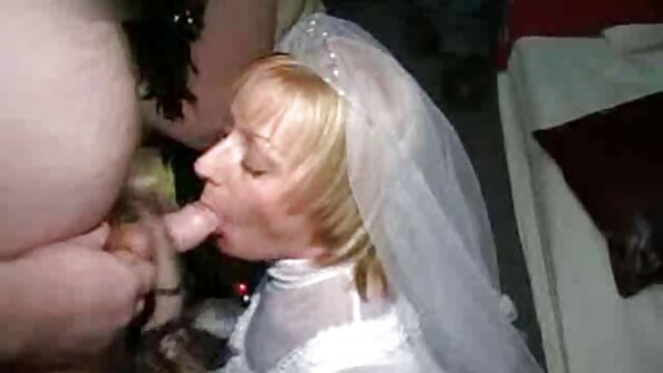 باتي gioca bisex افلام رومانسية ساخنة و travestito