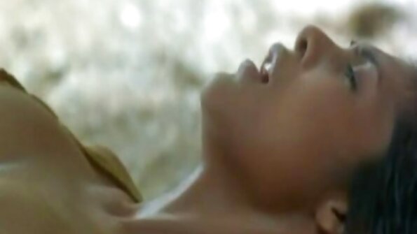 أحمر زوجة وجود دسم هزات على افلام رومانسيه وسكس قضيبي