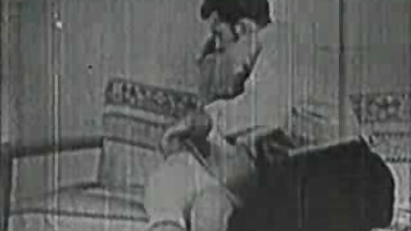 سيسي Rilynn افلام رومانسيه سكس يلعب مع قضبان اصطناعية