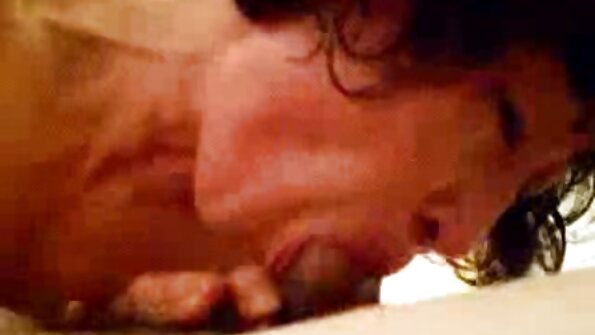 قدم افلام سيكس رومانسيه الزوجات والأصدقاء